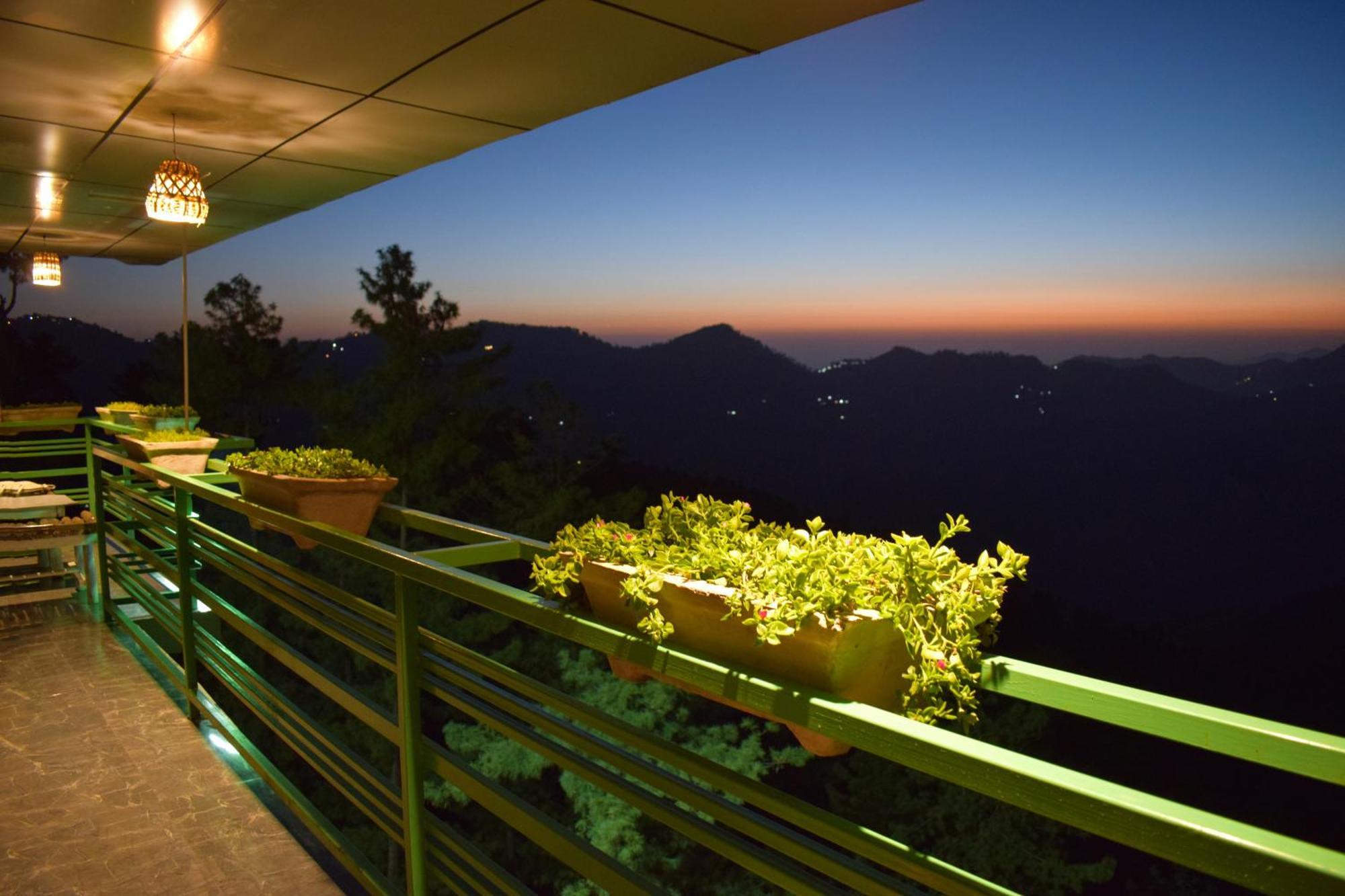 Valley View Resort Mashobra - Best Holiday Home For Vacations 심라 외부 사진