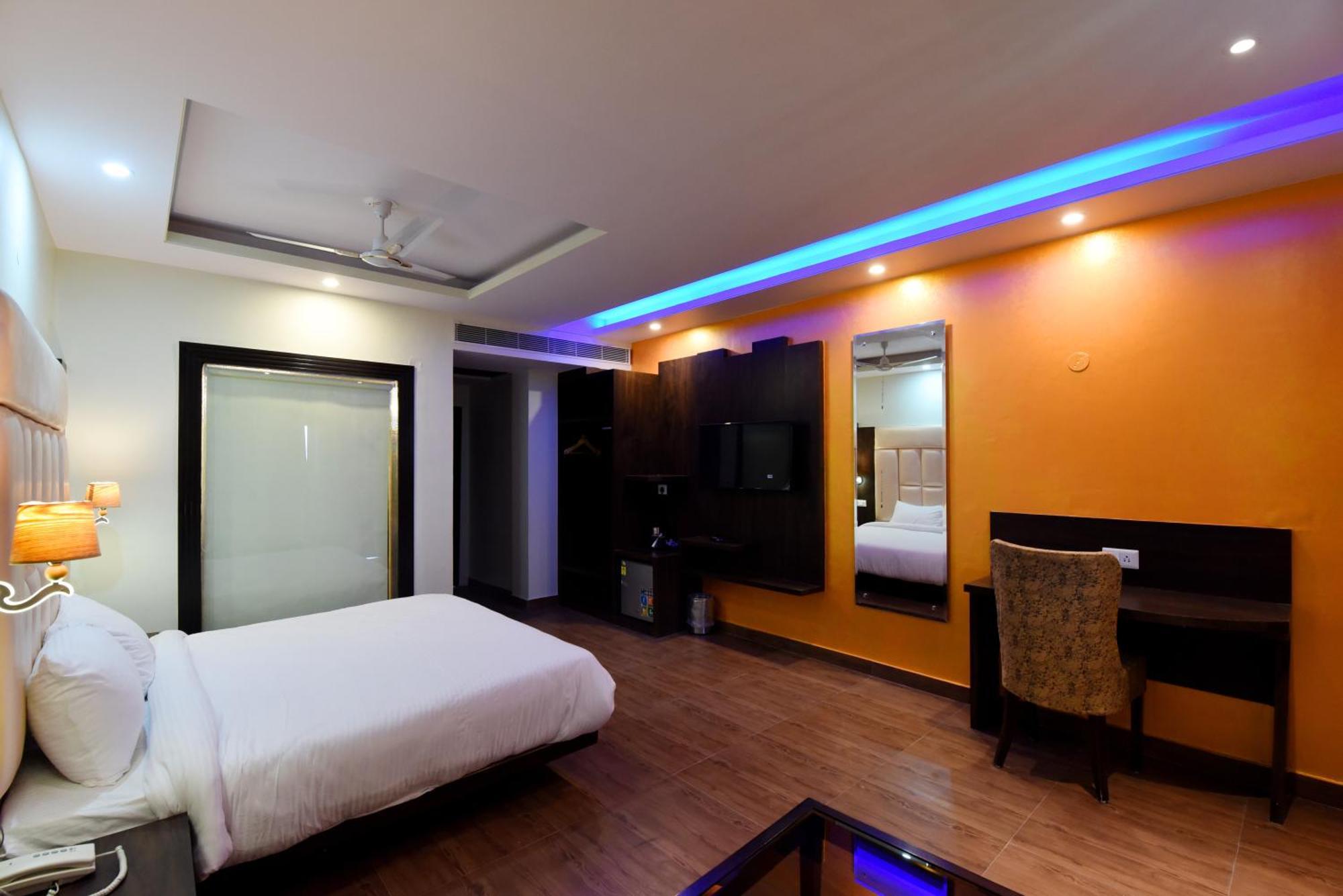 Valley View Resort Mashobra - Best Holiday Home For Vacations 심라 외부 사진